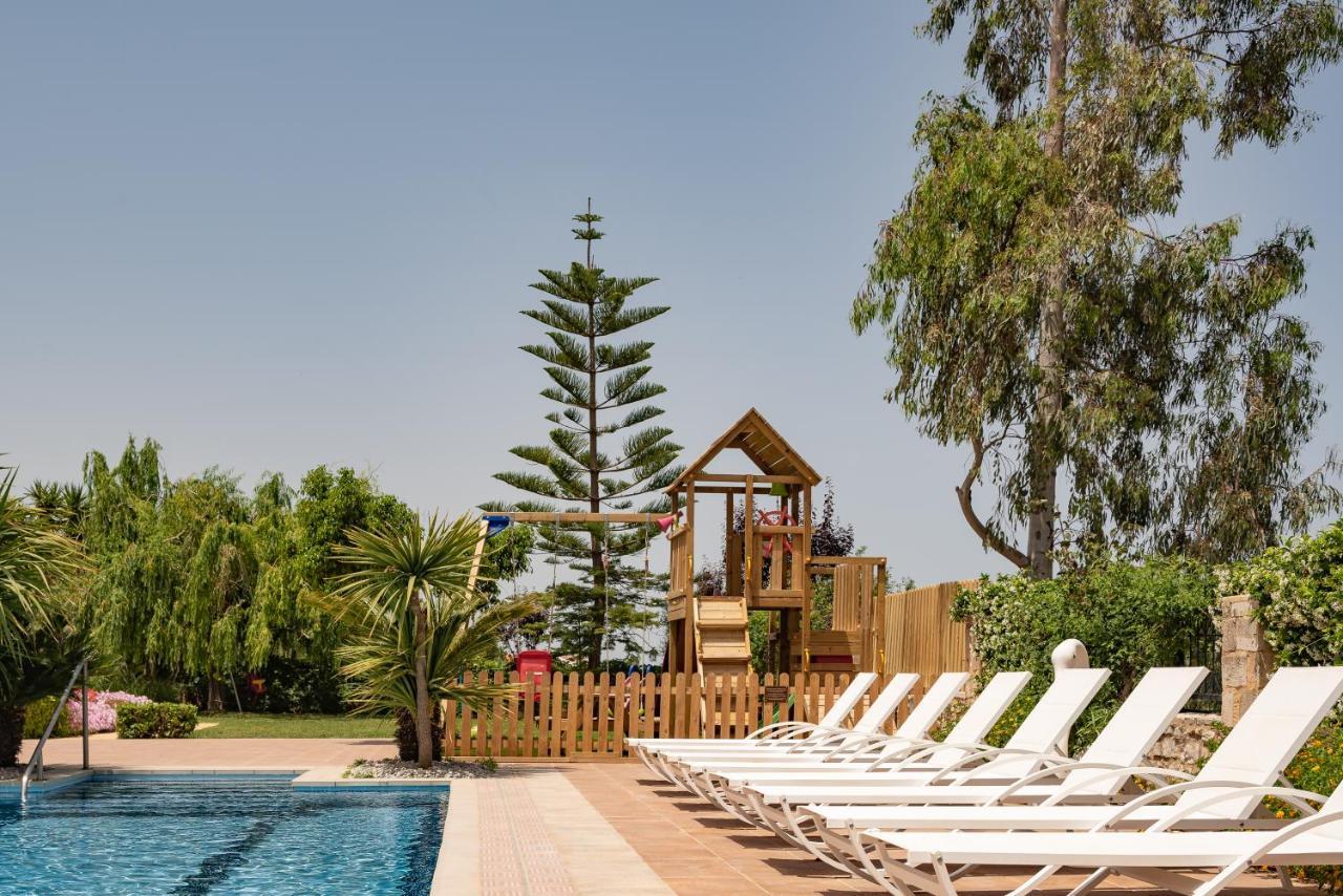 Tsourlakis Residence, An Oasis Of Tranquility, By Thinkvilla Pigi  Luaran gambar