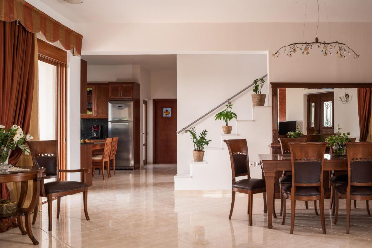 Tsourlakis Residence, An Oasis Of Tranquility, By Thinkvilla Pigi  Luaran gambar