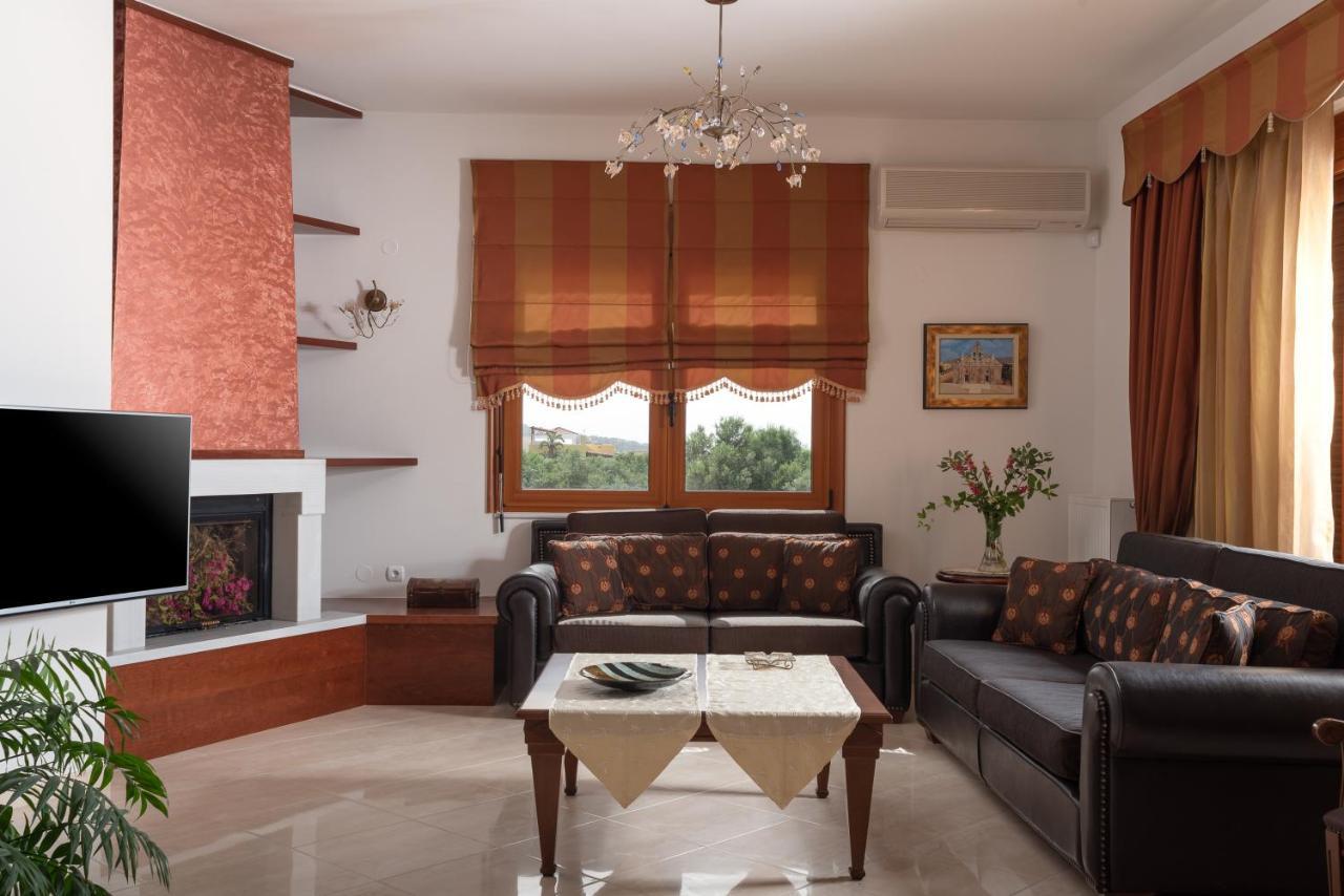 Tsourlakis Residence, An Oasis Of Tranquility, By Thinkvilla Pigi  Luaran gambar